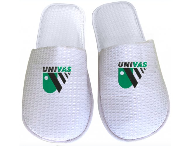 https://www.personalizaveis.com.br/content/interfaces/cms/userfiles/00412/produtos/pantufas-personalizadas-pantufas-bordadas-pantufas-estampadas-chinelos-de-hospital-chinelos-de-hote-782.jpg