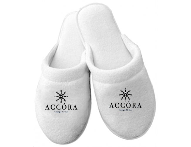 https://www.personalizaveis.com.br/content/interfaces/cms/userfiles/00412/produtos/pantufas-personalizadaschinelo-de-hospital-pantufas-bordadaspantufas-estampadaspantufas-casamenobri-126.jpg