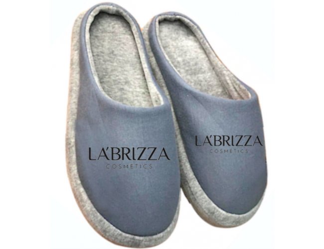 https://www.personalizaveis.com.br/content/interfaces/cms/userfiles/00412/produtos/pantufas-personalizadaschinelo-de-hospital-pantufas-bordadaspantufas-estampadaspantufas-casamenobri-849.jpg